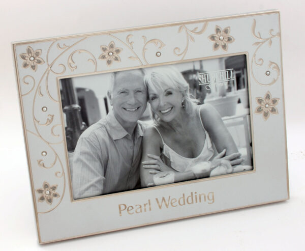 Pearl Wedding 30th Anniversary 6″ x 4″ Photo Frame