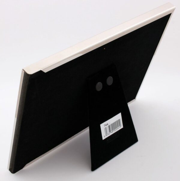 Pearl Wedding 30th Anniversary 6" x 4" Photo Frame - Image 2