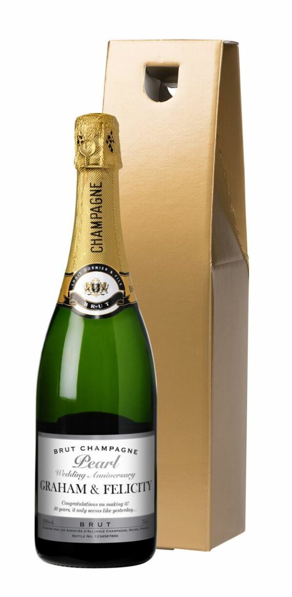 Pearl Wedding 30th Anniversary Personalised Champagne - Image 6