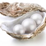 traditional pearl wedding anniversary gifts