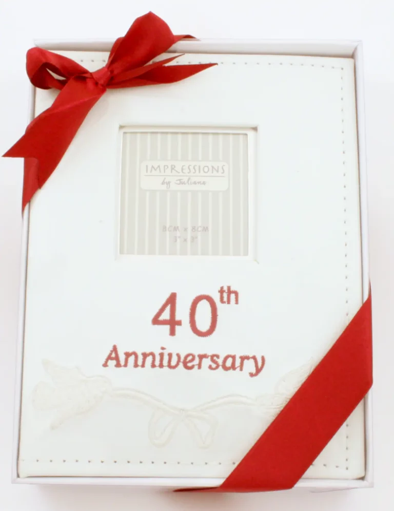 Leather effect 40th Anniversary Photo Album