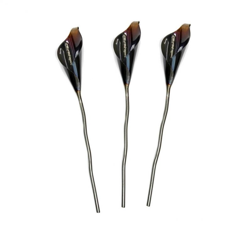 Blue Steel Calla Lilles