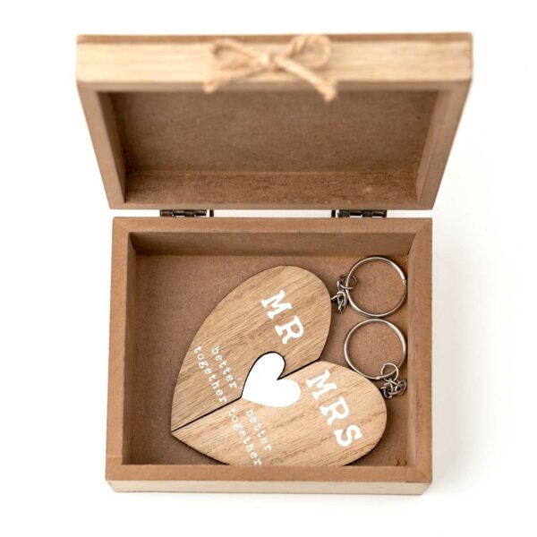 Love Story Wedding Collection Wooden Pair of Keyrings in Box "Mr" & "Mrs" box