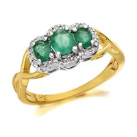 9ct Gold Emerald And Diamond Cluster Ring - 10pts