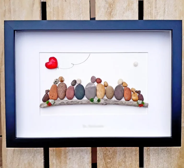 Large Family Ruby Wedding Anniversary Pebbleart Picture