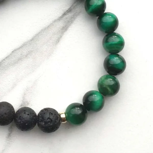 Green tiger's eye aromatherapy bracelet, with essential oil